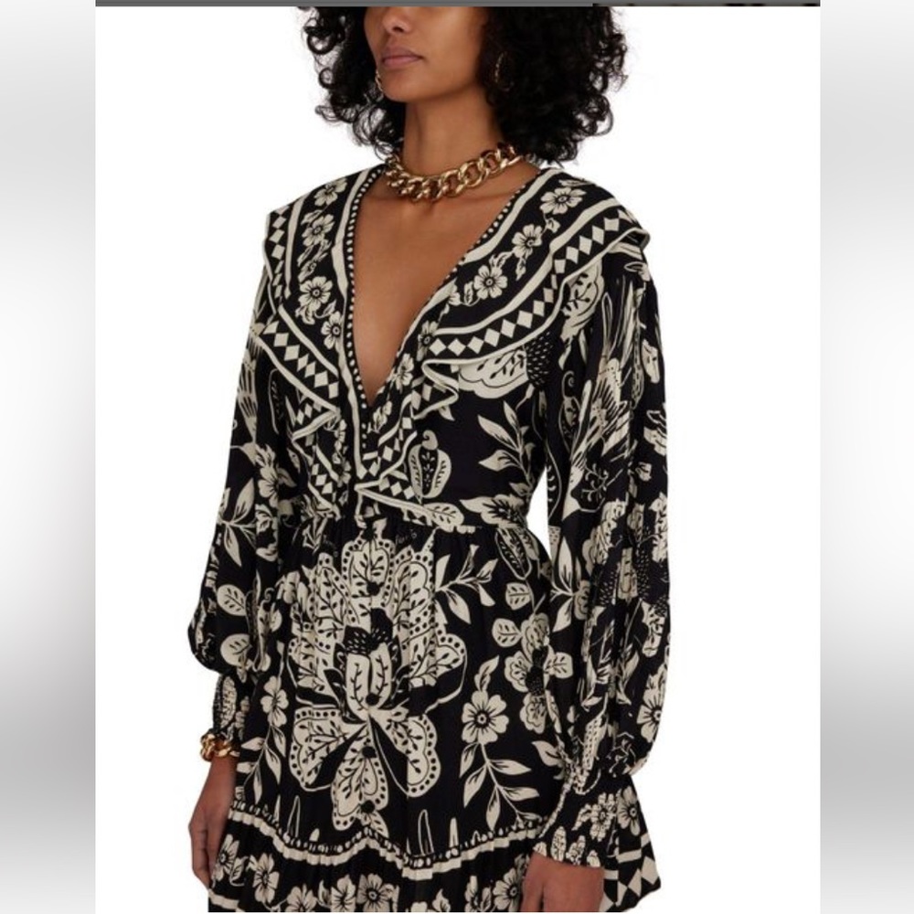 FARM RIO NWT Black & White Graphic Tropical Floral Bird Printed Ruffle Dress S